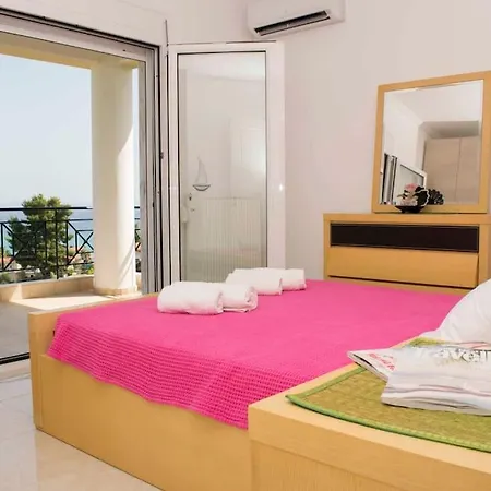 Willa Seaview With Shared Pool In *