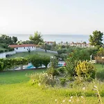 Willa Seaview With Shared Pool In