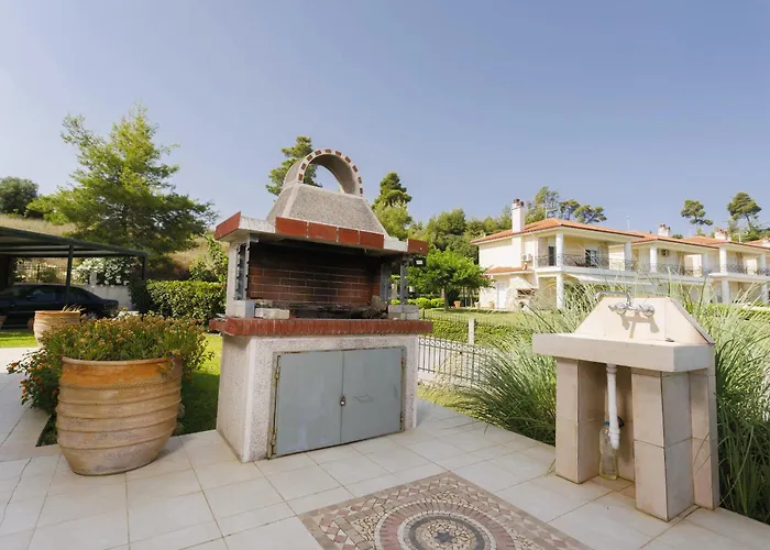 Βίλα Seaview With Shared Pool In *