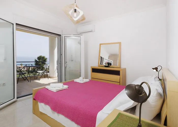 Seaview With Shared Pool In * Πευκοχώρι