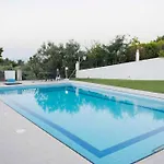 Seaview With Shared Pool In Pefkochori