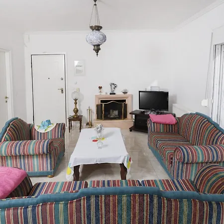 Seaview With Shared Pool In Villa *