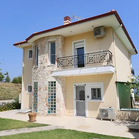 Seaview With Shared Pool In Villa