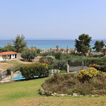 Seaview With Shared Pool In Villa *