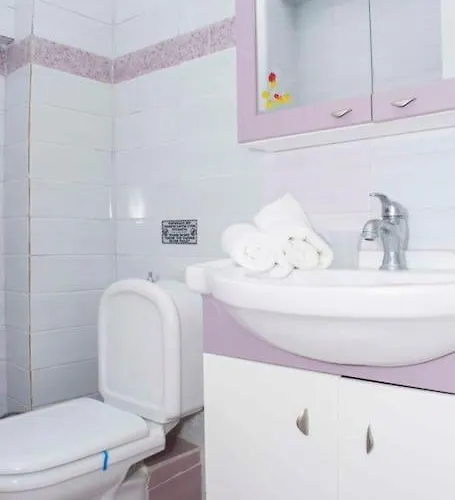 Seaview With Shared Pool In Villa Pefkochori