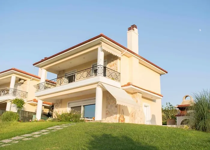 Seaview With Shared Pool In Villa Pefkochori