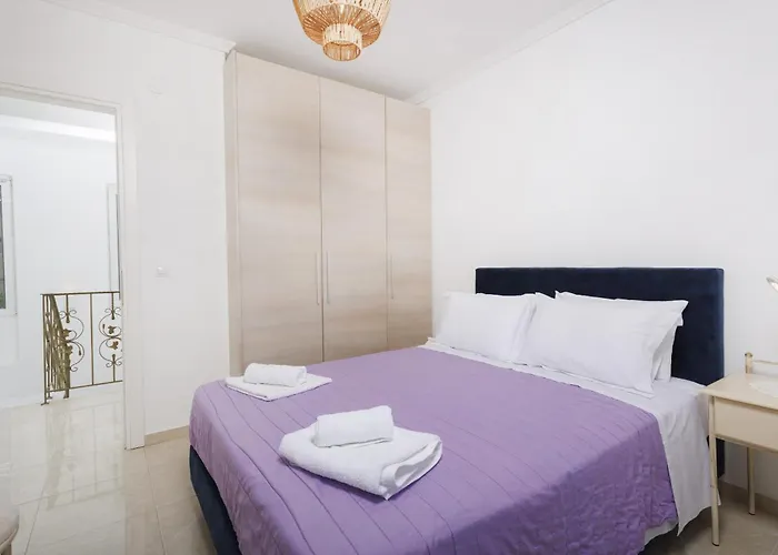 Villa Seaview With Shared Pool In