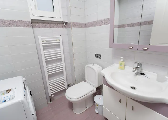 Villa Seaview With Shared Pool In *